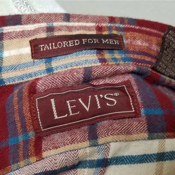 VINTAGE 1980s Levi's Red Soft Flannel Button Down Western Hipster Oxford Shirt - Picture 14 of 15